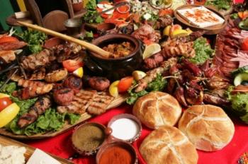 Išbandyti vietinę virtuvę